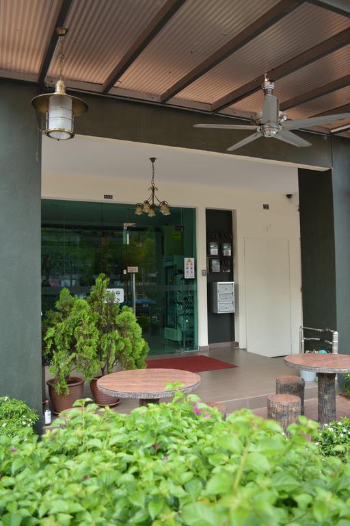 Putra One Avenue Hotel Сері-Кембанган Екстер'єр фото